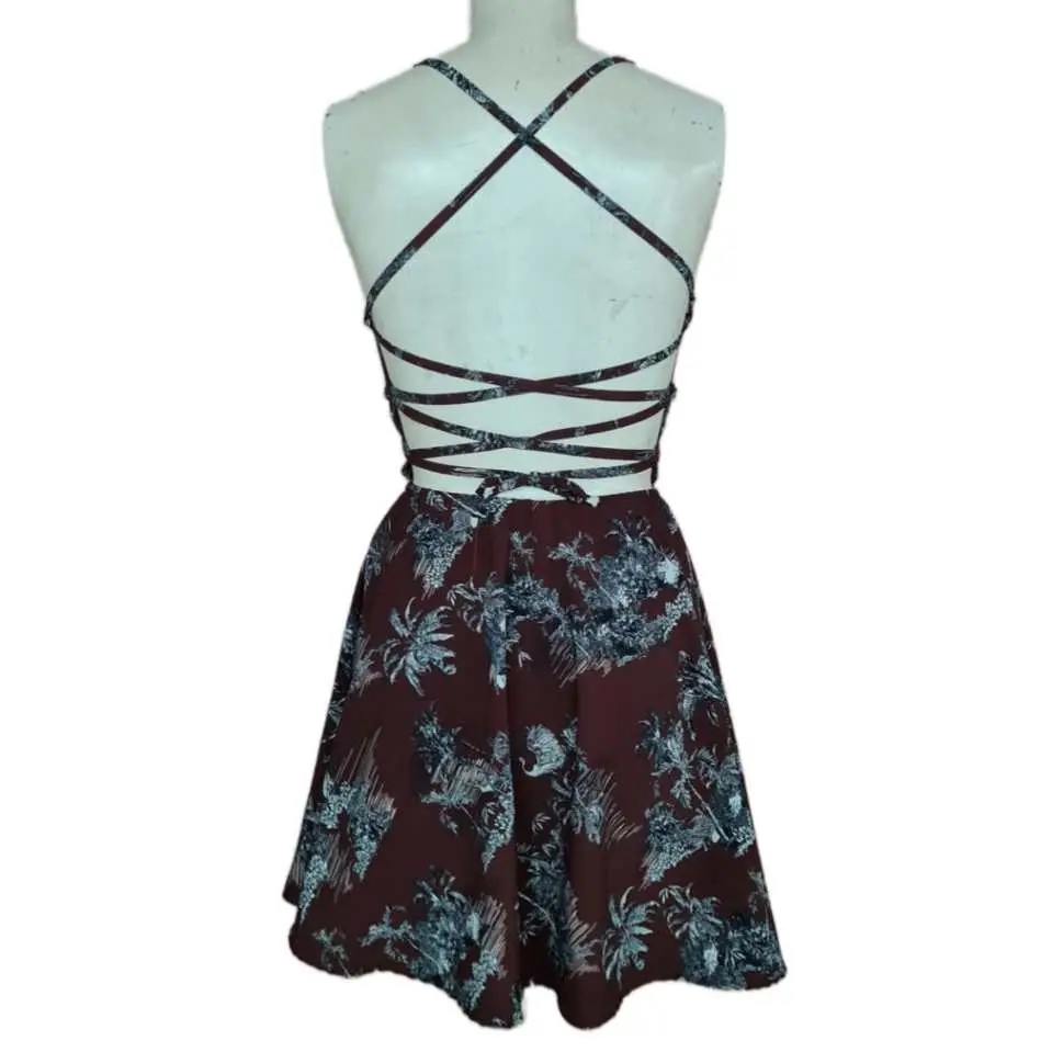 Vestido sexy con nudo — imagen 2