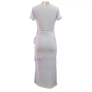 Vestido largo ruchado al lado miniatura 3
