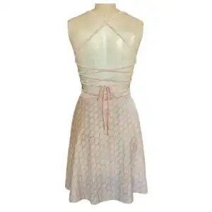 Vestido sexy con nudo miniatura 3